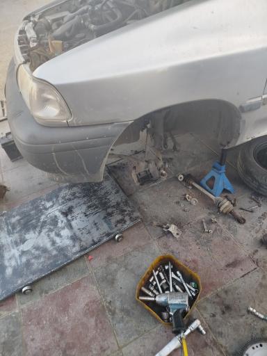 عکس تعمیرگاه خودرو سعید