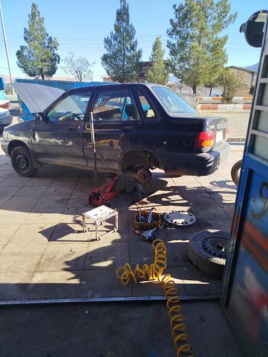 عکس تعمیرگاه خودرو سعید