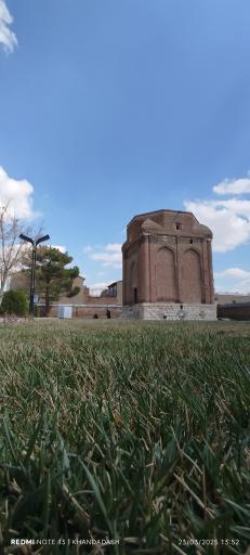 عکس گنبد سرخ