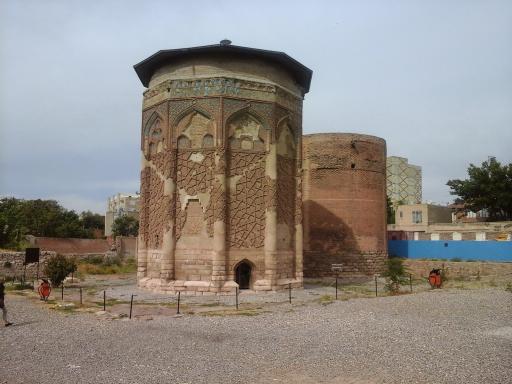 عکس گنبد سرخ