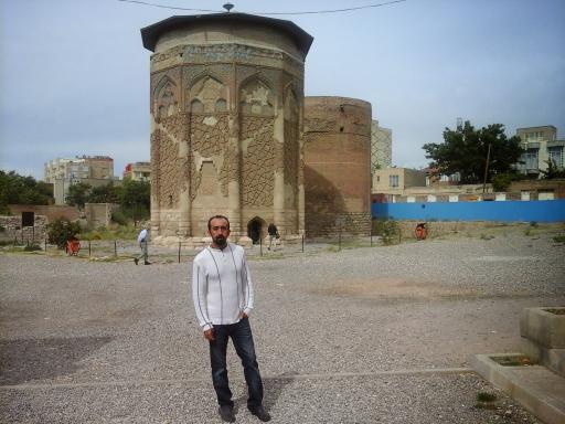 عکس گنبد سرخ