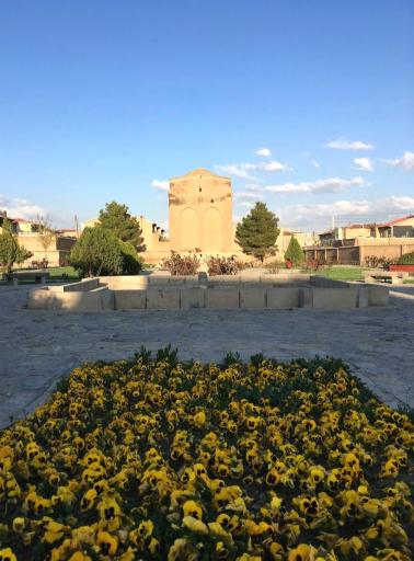 عکس گنبد سرخ