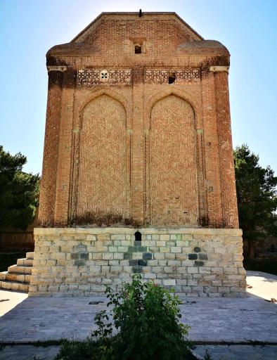 عکس گنبد سرخ