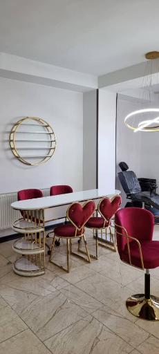 عکس سالن زیبایی بهار