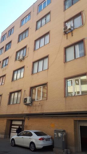 عکس ساختمان میلاد