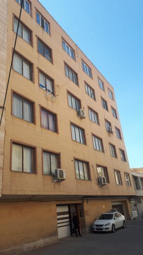 عکس ساختمان میلاد