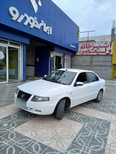 عکس نمایندگی ایران خودرو آشور فارسیانی