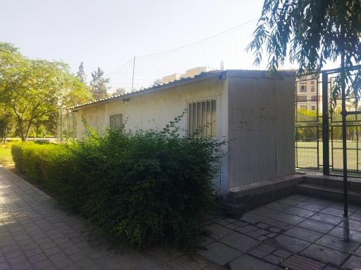 عکس زمین چمن مصنوعی بوستان اشرفی اصفهانی