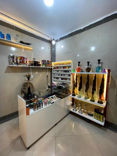 عکس دخانیات سناتور