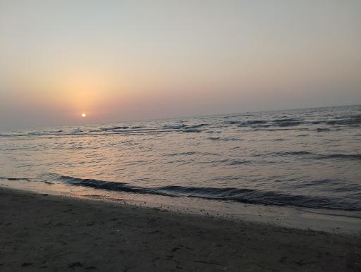 عکس ساحل خزر آباد