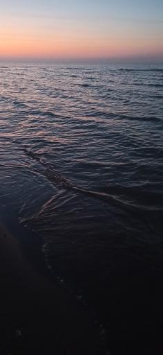 عکس ساحل خزر آباد