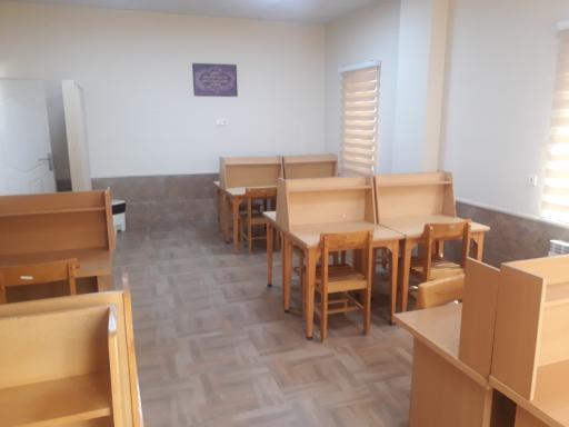 عکس کتابخانه عمومی شهید قاسم سلیمانی 