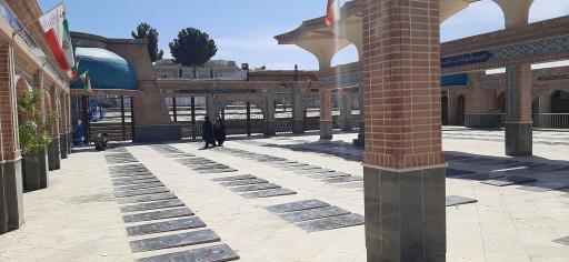 عکس مزار شهدای معصوم زاده