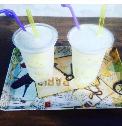 عکس آبمیوه بستنی دانیال