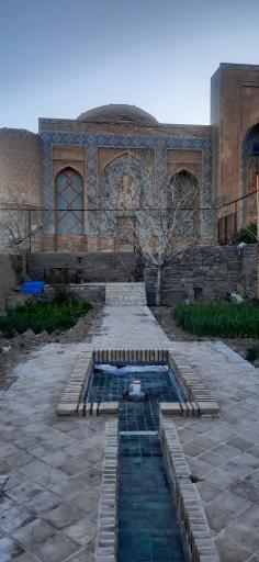 عکس مدرسه غیاثیه خرگرد