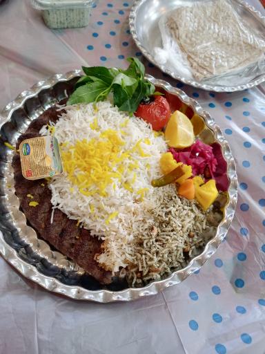 عکس رستوران بهار