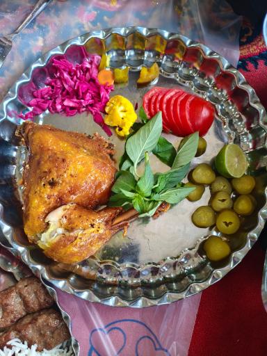 عکس رستوران بهار