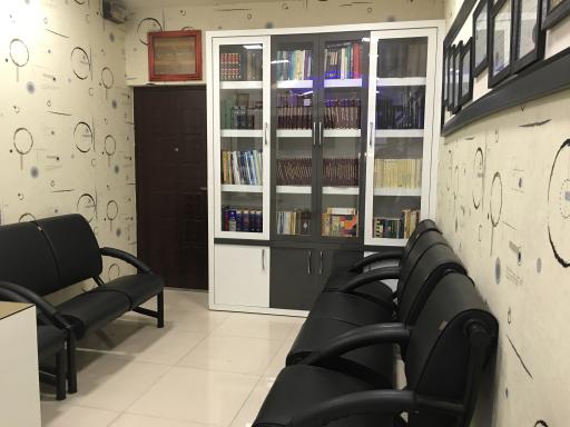 عکس دندانسازی احمد وحیدی