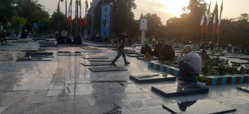 عکس آرامستان گله محله