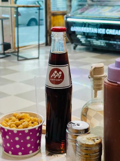 عکس آبمیوه بستنی دانیال