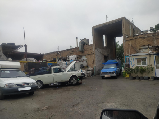 عکس گاراژ کرمانی