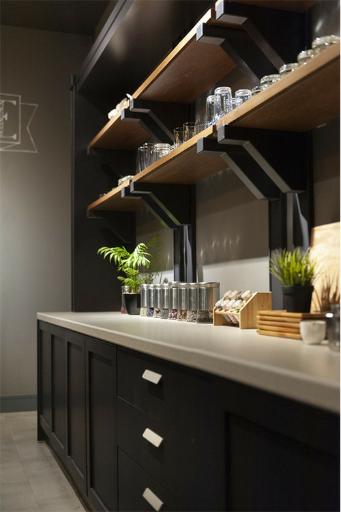 عکس کافی شاپ تولیکا