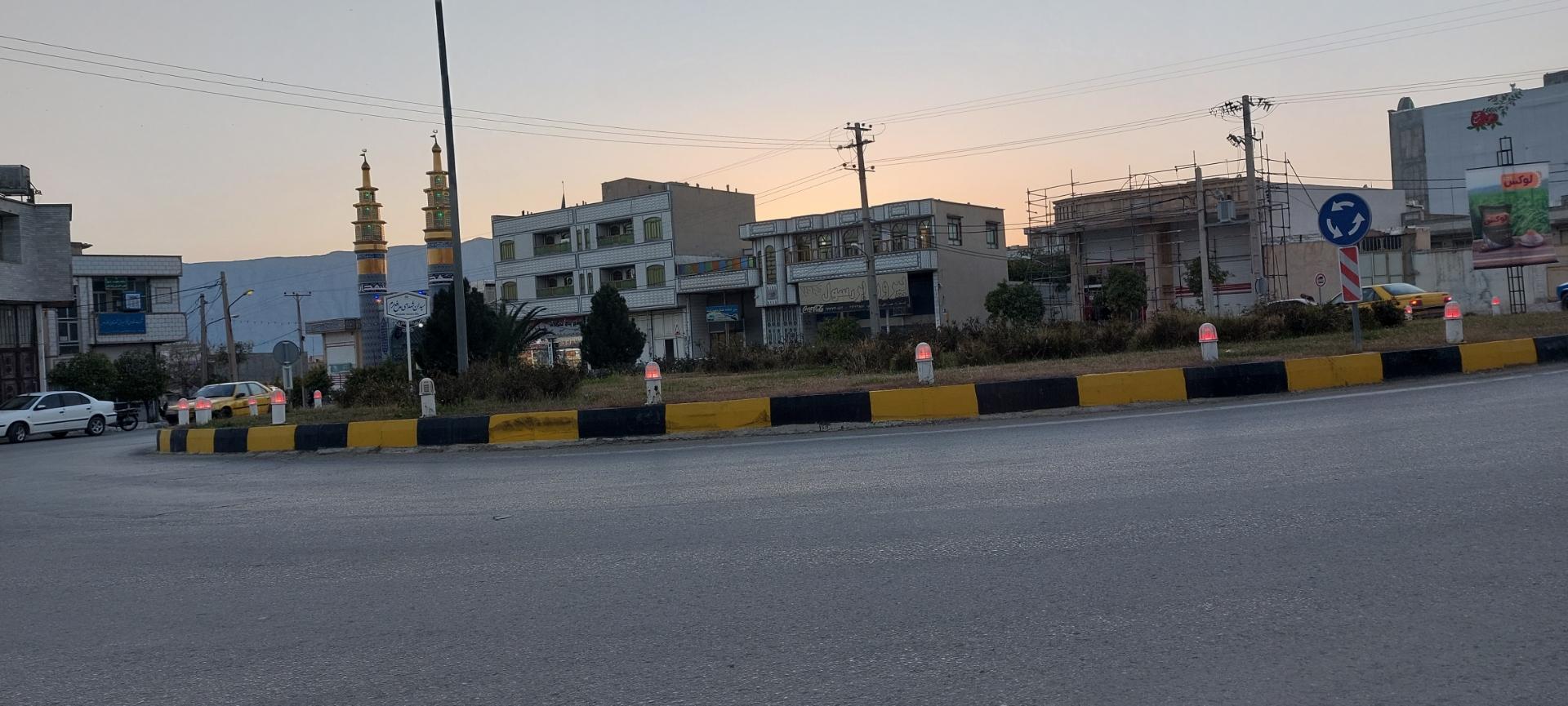 عکس میدان شهدا موافع حرم