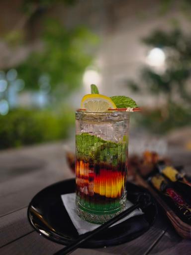 عکس کافه حامی