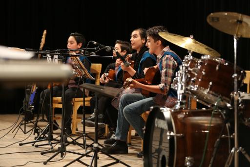 عکس آموزشگاه موسیقی سرود مهر