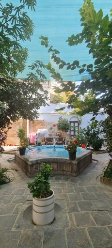 عکس اقامتگاه بومگردی خانه قصه های مجید