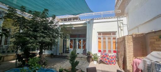 اقامتگاه بومگردی خانه قصه های مجید