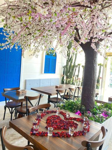 عکس کافه و رستوران ایتالیایی بلوکازا شعبه پیروزی