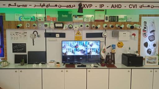 عکس  دوربین مداربسته سر من