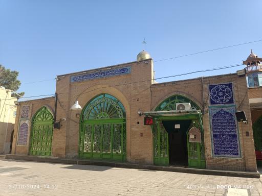 عکس امامزاده آقا علی اکبر پلایین
