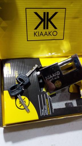 عکس فروشگاه رنگ و ابزار یراق مهدی