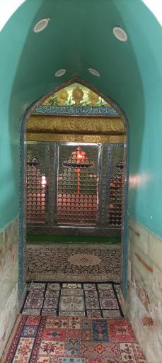 عکس امامزاده آقا علی اکبر پلایین