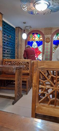 رستوران سنتی حاجی بابا