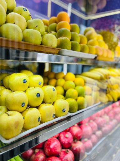 عکس آبمیوه و بستنی امیر اعلا