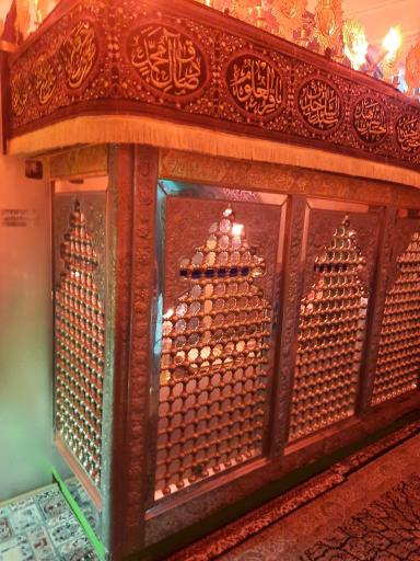 عکس امامزاده آقا علی اکبر پلایین