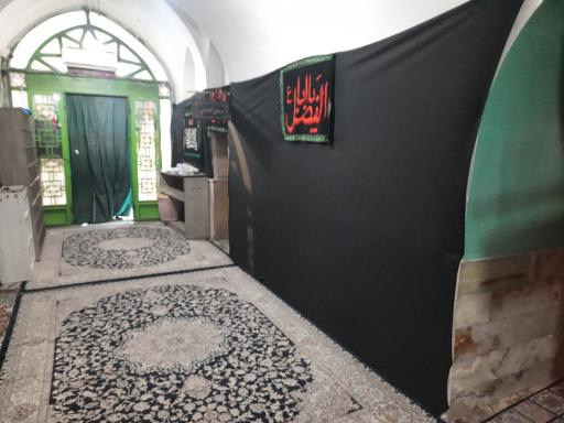 عکس امامزاده آقا علی اکبر پلایین