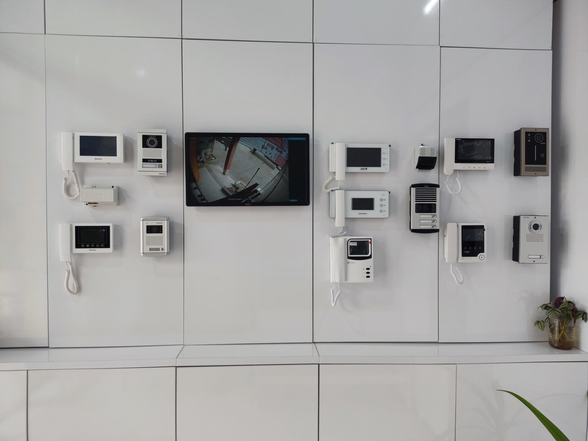 عکس آیفون سنتر 