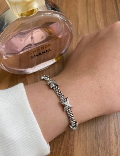 عکس گالری نقره قدوسی