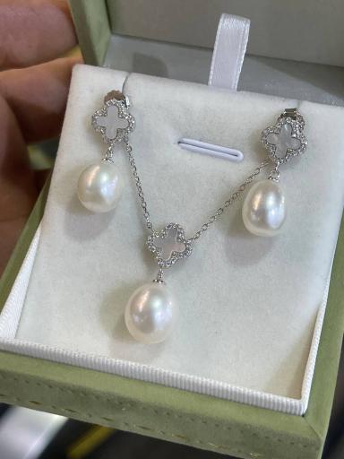 عکس گالری نقره قدوسی