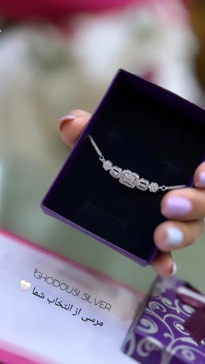عکس گالری نقره قدوسی