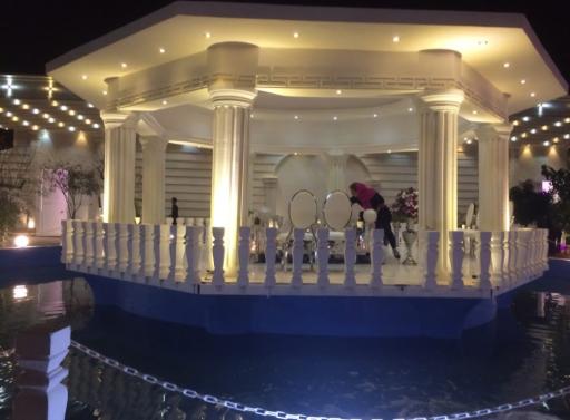 عکس باغ تالار امید