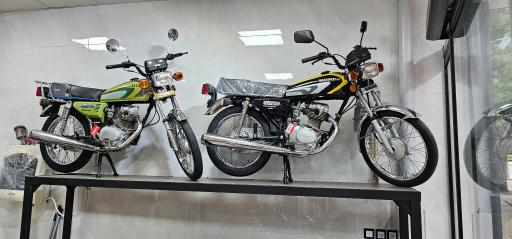 عکس موتور فروشی عطایی