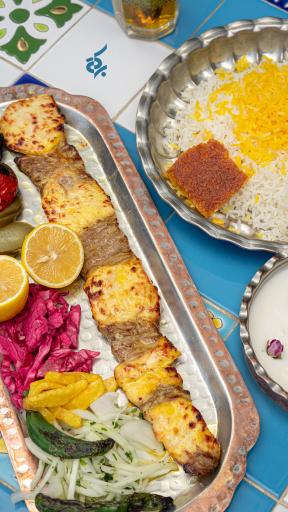 رستوران برکتی