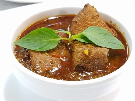 عکس رستوران بادیل