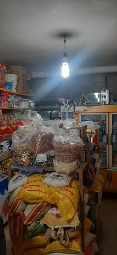 عکس خواروبار اکبر حاتمی