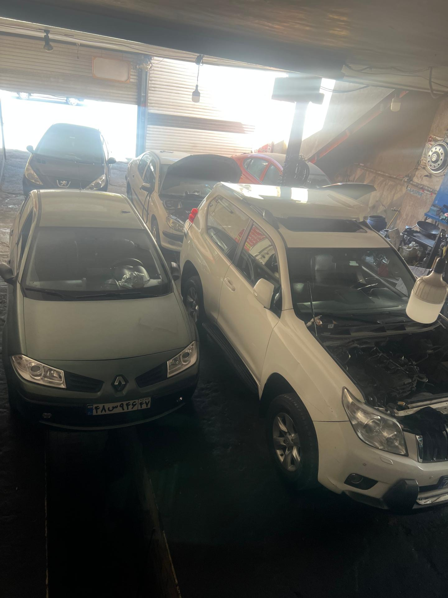 عکس خدمات اتومبیل کارا